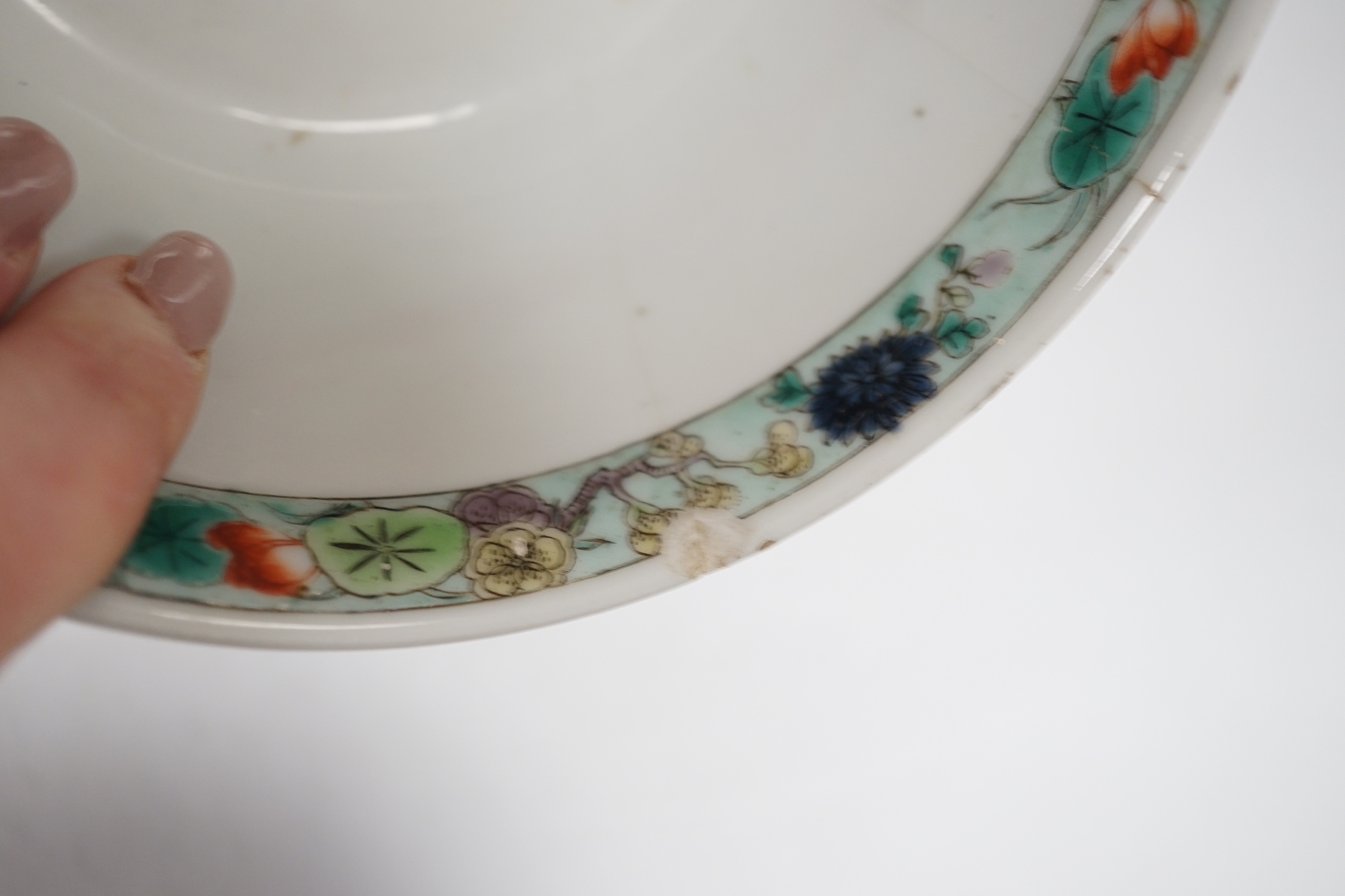 Two Chinese enamelled porcelain bowls, one for the Thai market, late Qing period, largest 16cm in diameter